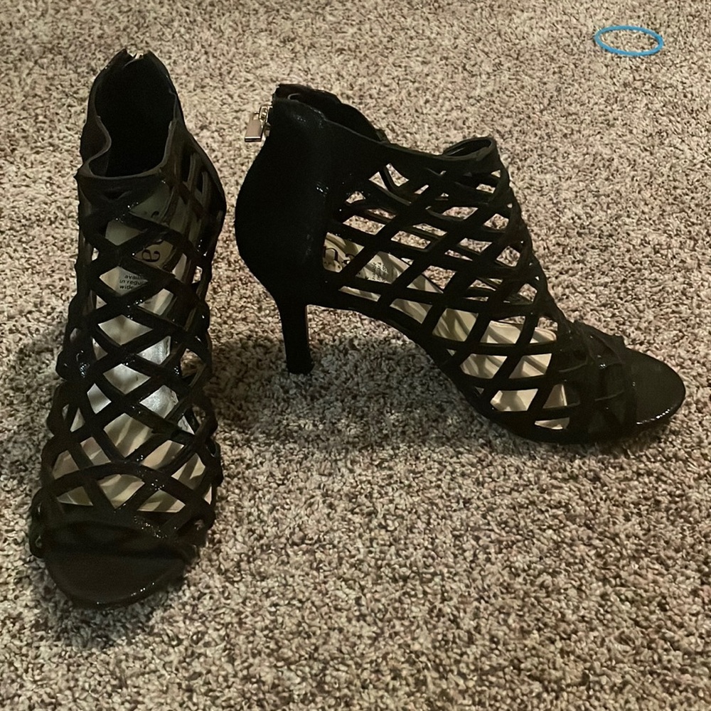 Black heels worn once